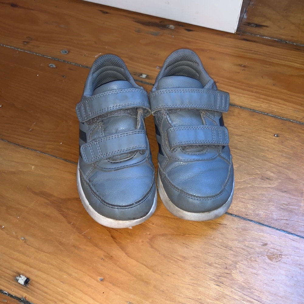 Size US 10K. Grey adidas Velcro shoes.